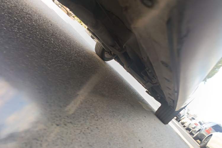 Used Toyota Previa  Chassis Rear Right