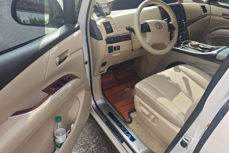 Used Toyota Previa  Driver Seat