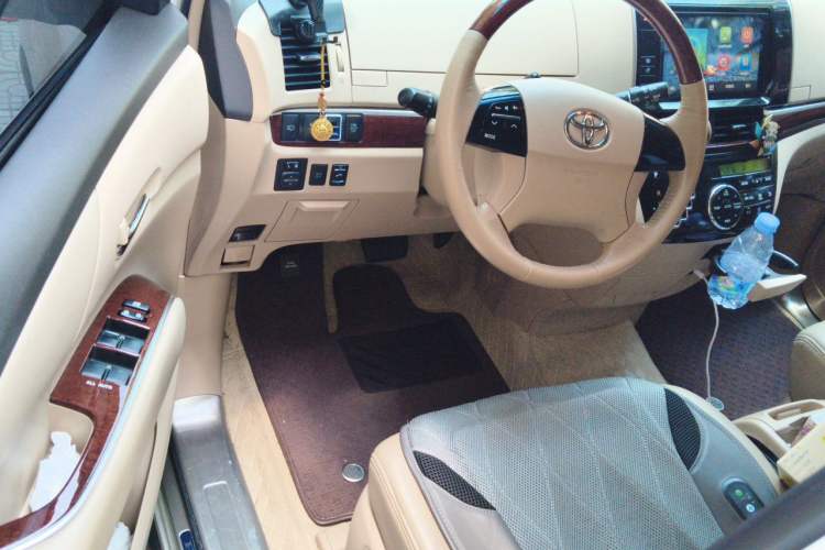 Used Toyota Previa  Driver Seat