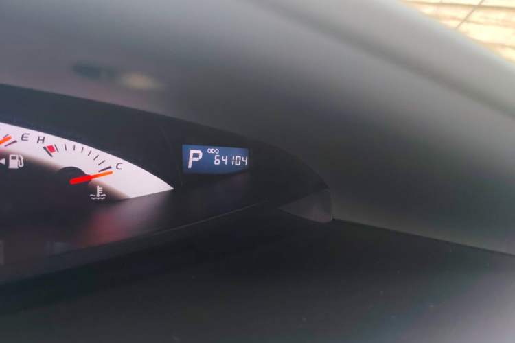 Used Toyota Previa  Odometer Close Up