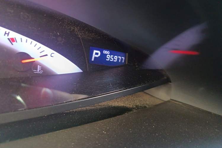 Used Toyota Previa  Odometer Close Up