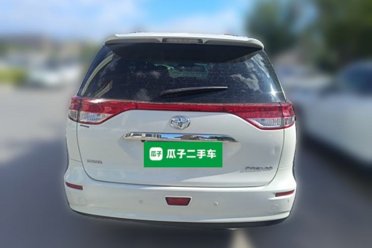 Used Toyota Previa  Rear