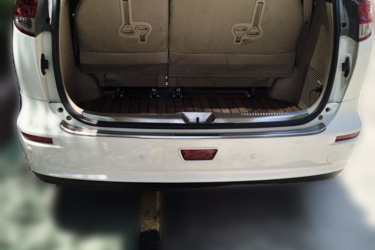 Used Toyota Previa  Trunk