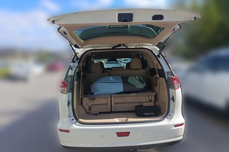Used Toyota Previa  Trunk