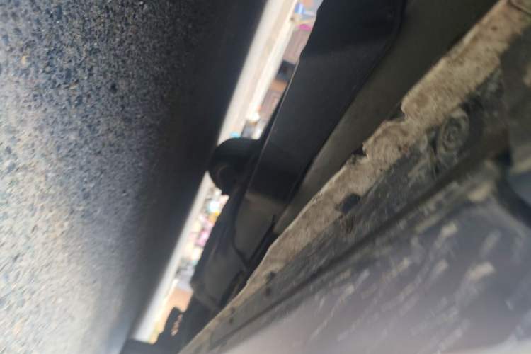 Used Toyota Previa  Chassis Front Left