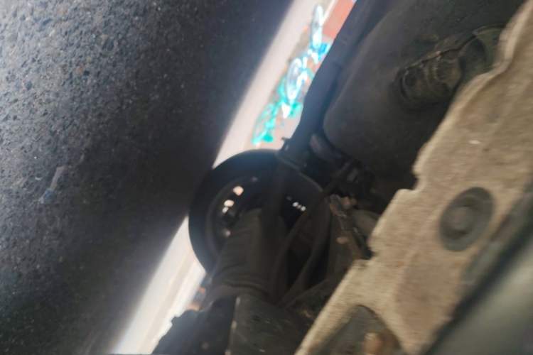 Used Toyota Previa  Chassis Rear Left