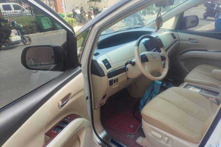 Used Toyota Previa  Driver Seat