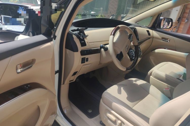Used Toyota Previa  Driver Seat