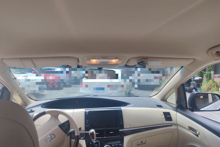 Used Toyota Previa  Headliner