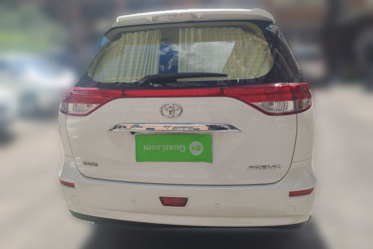 Used Toyota Previa  Rear
