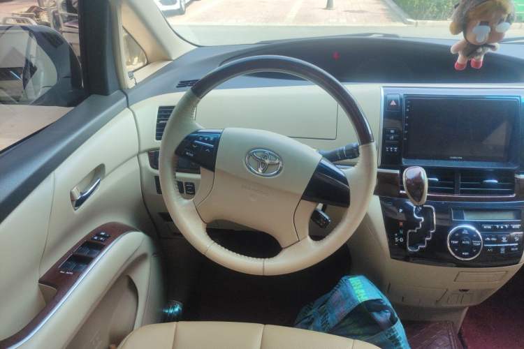 Used Toyota Previa  Steering Wheel
