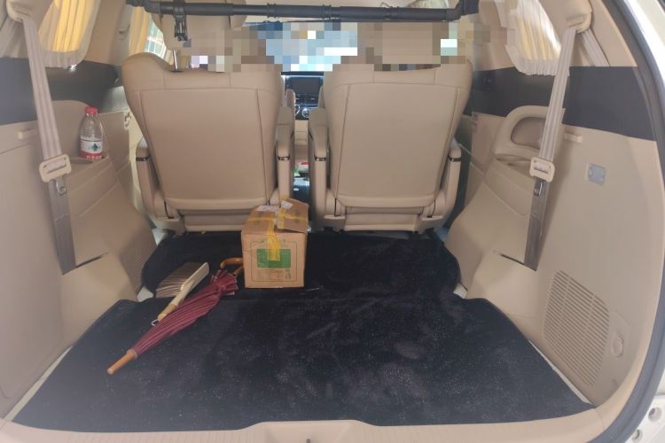 Used Toyota Previa  Trunk