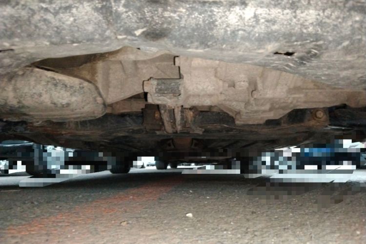 Used Toyota Prius 2005 1.5L Fabric-Seated Version Chassis Front