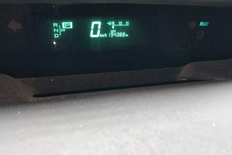 Used Toyota Prius 2005 1.5L Fabric-Seated Version Odometer Close Up