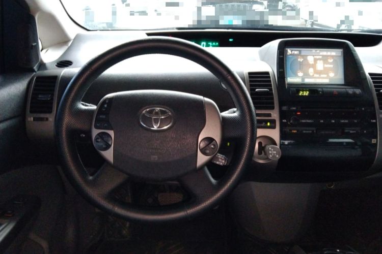 Used Toyota Prius 2005 1.5L Fabric-Seated Version Steering Wheel