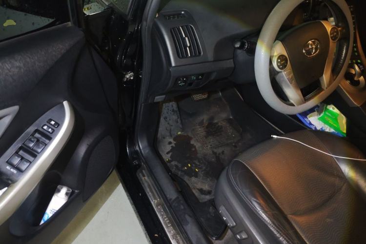Used Toyota Prius 2012 1.8L Luxury Advanced Edition Driver Seat