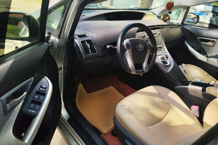 Used Toyota Prius 2012 1.8L Luxury Edition Driver Seat