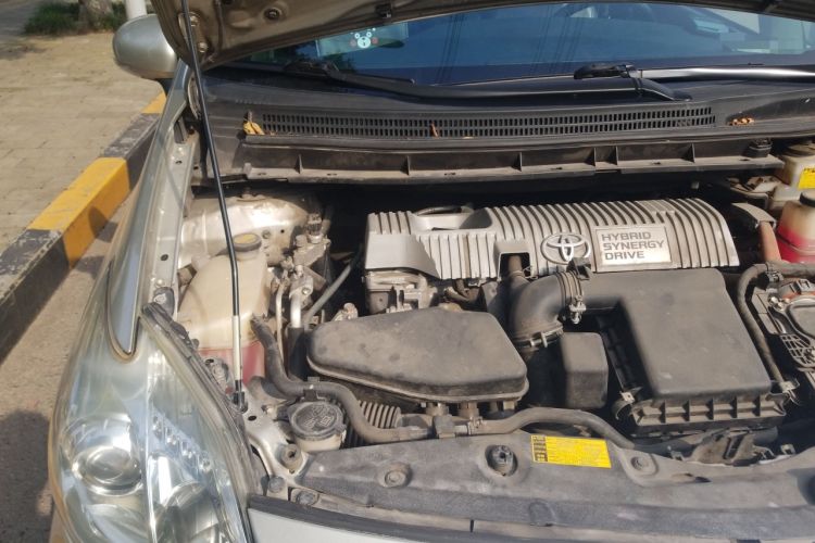 Used Toyota Prius 2012 1.8L Luxury Advanced Edition Engine Bay Right