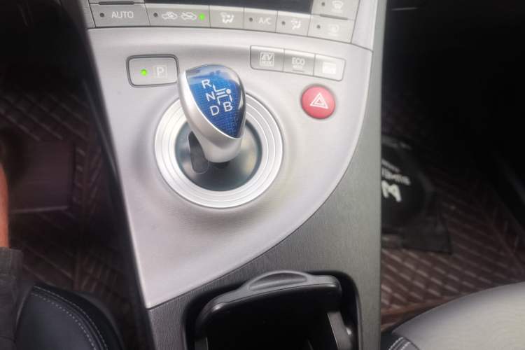 Used Toyota Prius 2012 1.8L Luxury Advanced Edition Gear Lever
