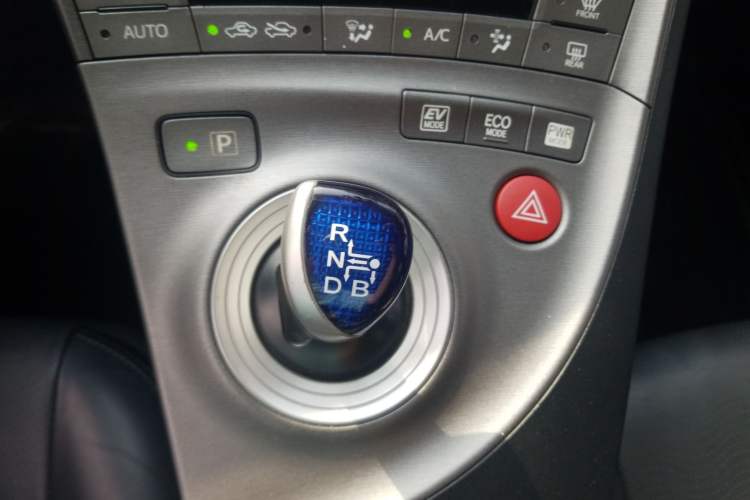 Used Toyota Prius 2012 1.8L Luxury Advanced Edition Gear Lever