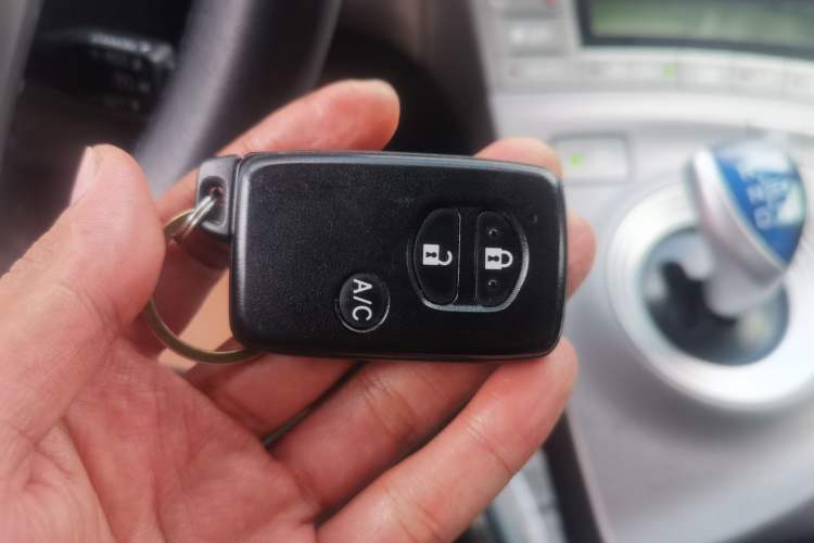 Used Toyota Prius 2012 1.8L Luxury Advanced Edition Vehicle Key