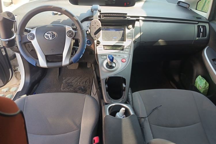 Used Toyota Prius 2012 1.8L Standard Edition Center Console
