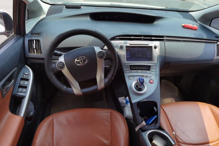 Used Toyota Prius 2012 1.8L Standard Edition Center Console