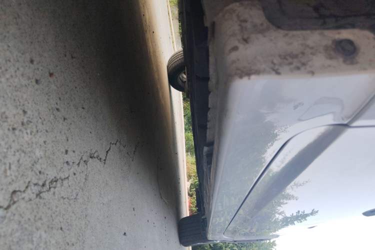 Used Toyota Prius 2012 1.8L Luxury Edition Chassis Front Left