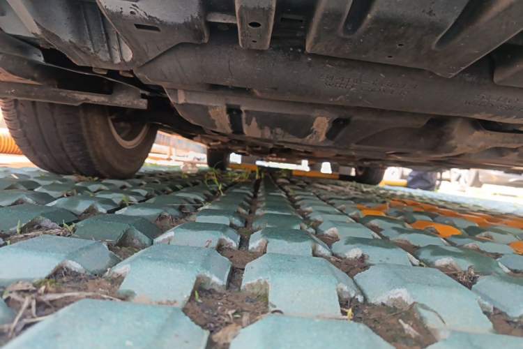 Used Toyota Prius 2012 1.8L Standard Edition Chassis Front Right