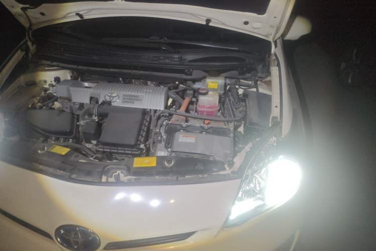Used Toyota Prius 2012 1.8L Luxury Advanced Edition Engine Bay Left
