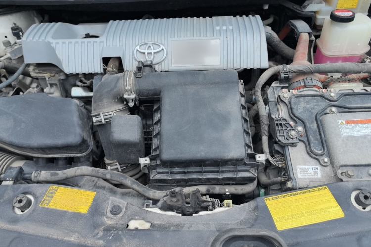 Used Toyota Prius 2012 1.8L Luxury Advanced Edition Engine Bay