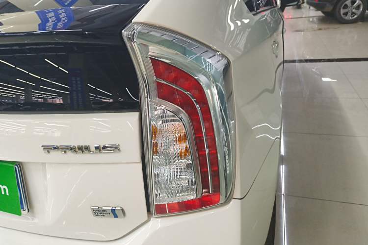 Used Toyota Prius 2012 1.8L Luxury Advanced Edition Exterior 6