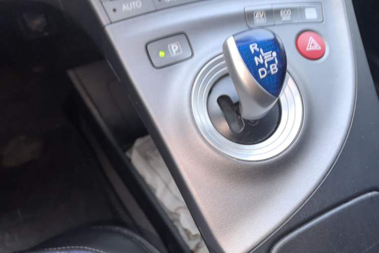 Used Toyota Prius 2012 1.8L Standard Edition Gear Lever