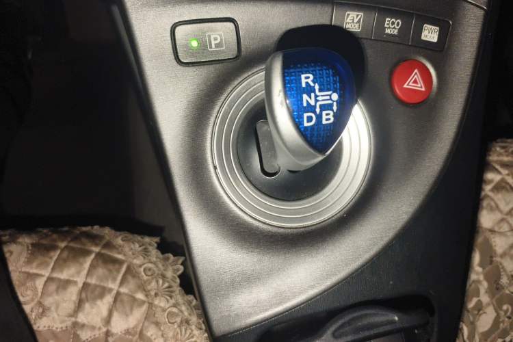 Used Toyota Prius 2012 1.8L Luxury Advanced Edition Gear Lever