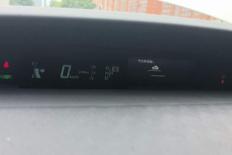 Used Toyota Prius 2012 1.8L Luxury Advanced Edition Interior 2