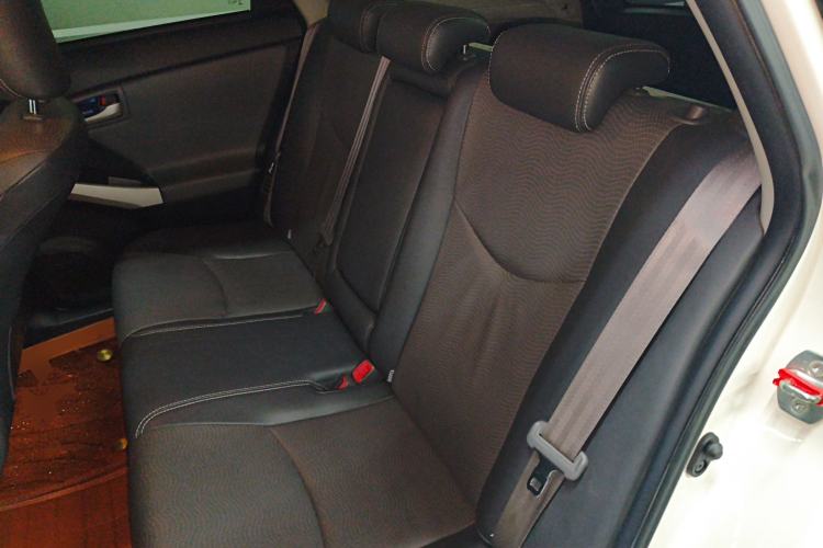 Used Toyota Prius 2012 1.8L Luxury Advanced Edition Interior 4