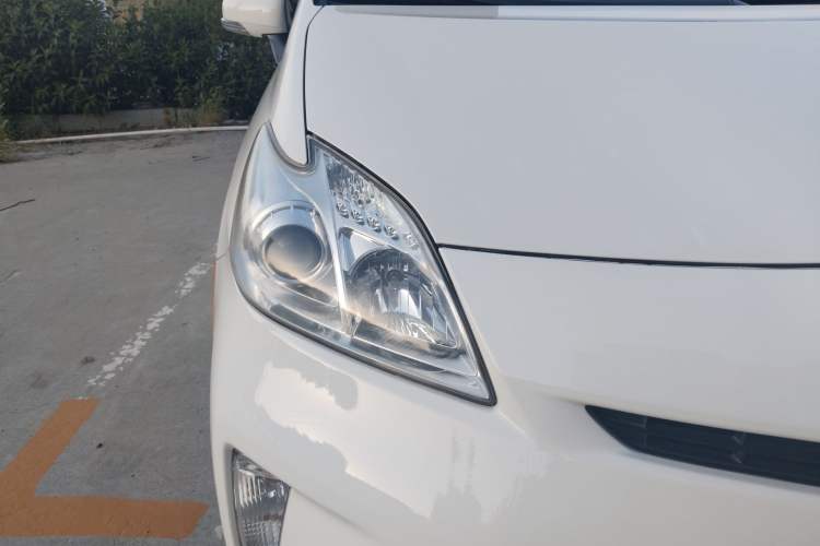 Used Toyota Prius 2012 1.8L Luxury Edition Right Front Headlight