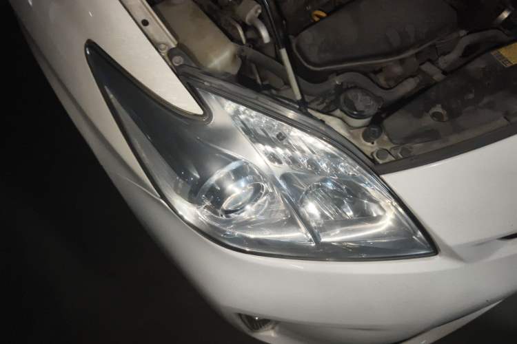 Used Toyota Prius 2012 1.8L Luxury Advanced Edition Right Front Headlight