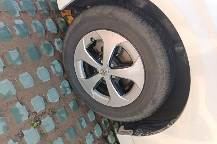 Used Toyota Prius 2012 1.8L Standard Edition Right Front Wheel Hub