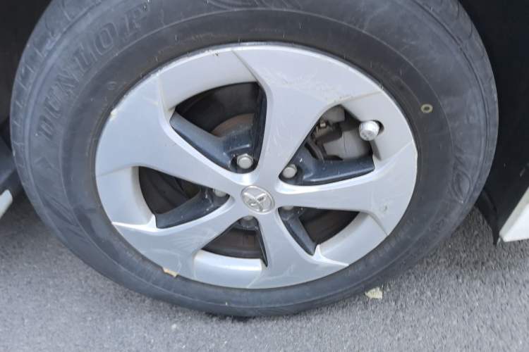 Used Toyota Prius 2012 1.8L Standard Edition Right Front Wheel Hub