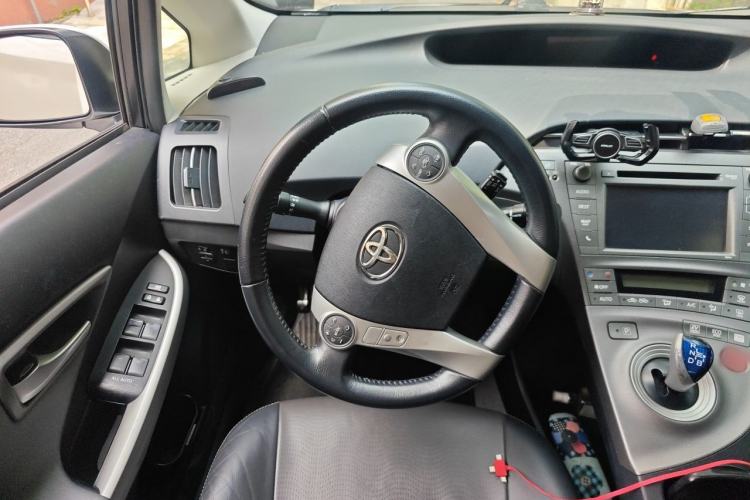 Used Toyota Prius 2012 1.8L Luxury Advanced Edition Steering Wheel