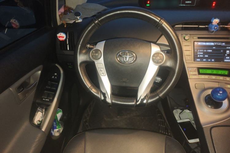 Used Toyota Prius 2012 1.8L Luxury Advanced Edition Steering Wheel