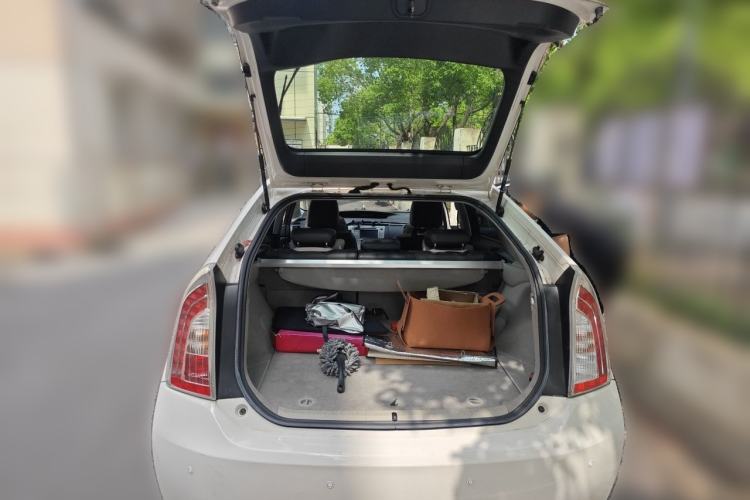 Used Toyota Prius 2012 1.8L Luxury Advanced Edition Trunk