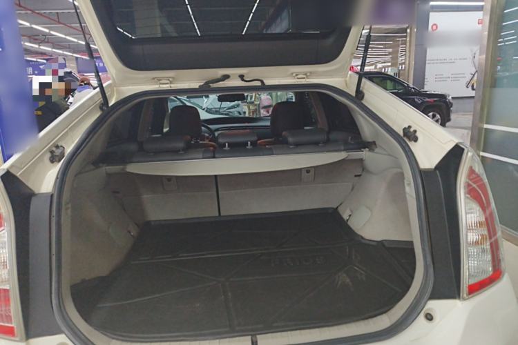 Used Toyota Prius 2012 1.8L Luxury Advanced Edition Trunk