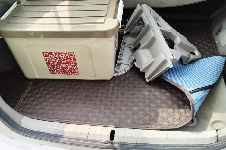 Used Toyota Prius 2012 1.8L Standard Edition Trunk