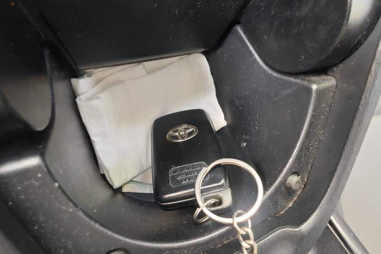 Used Toyota Prius 2012 1.8L Luxury Advanced Edition Vehicle Key