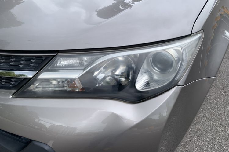 Used Toyota RAV4 2013 2.0L Manual Two-Wheel Drive Urban Edition Exterior 8