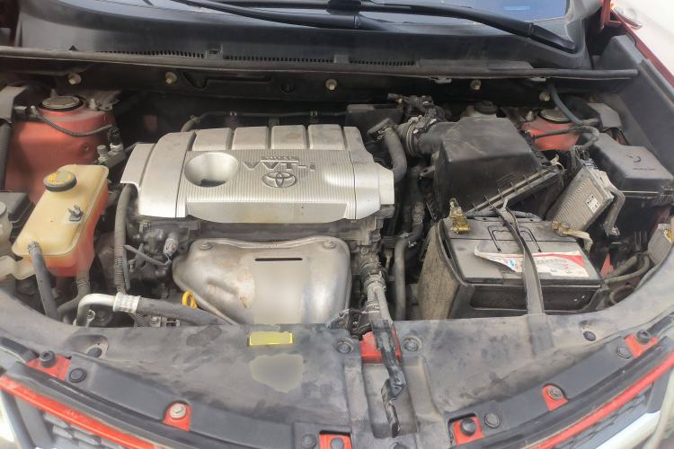 Used Toyota RAV4 2013 2.5L Automatic 4x4 Prestige Edition Engine Bay