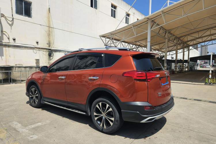 Used Toyota RAV4 2013 2.5L Automatic 4x4 Prestige Edition Exterior 11
