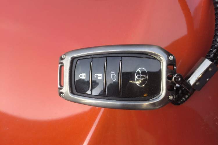 Used Toyota RAV4 2013 2.5L Automatic 4x4 Prestige Edition Interior 1